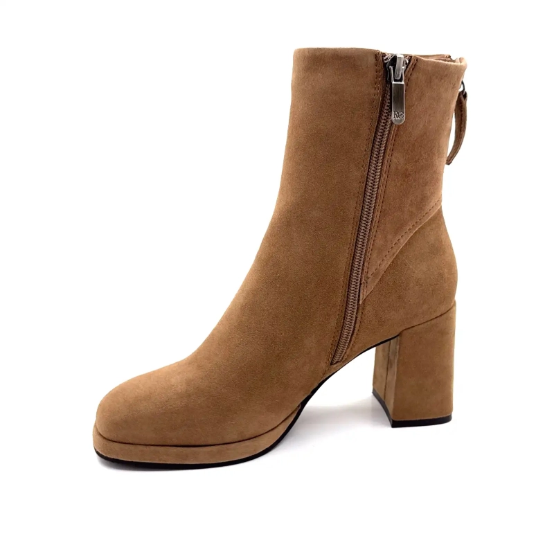 Regarde Le Ciel Analysis 02 Daim Fango Ivoire Chaussures