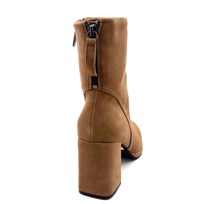 Regarde Le Ciel Analysis 02 Daim Fango Ivoire Chaussures