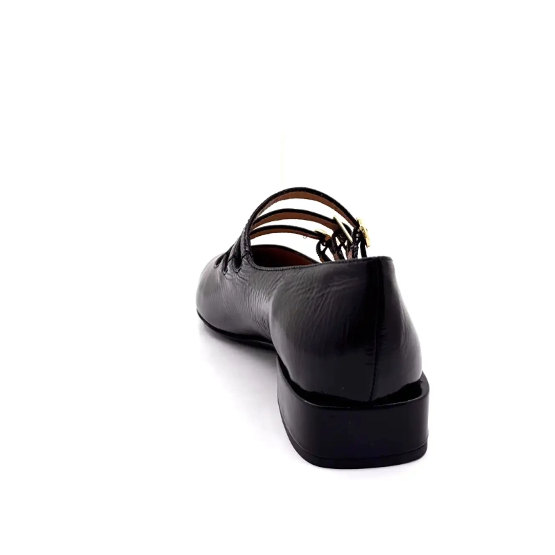 Ivoire Q3520 Black Patent Leather Ivoire Chaussures