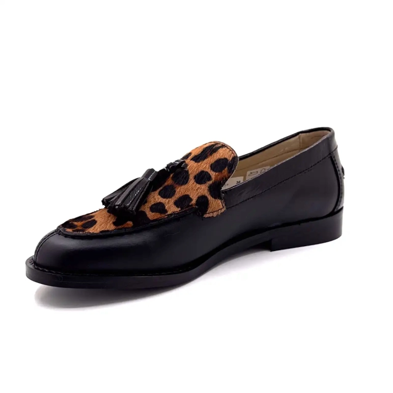 Ivoire 13543 Pelle nera e Leo Ivoire Chaussures