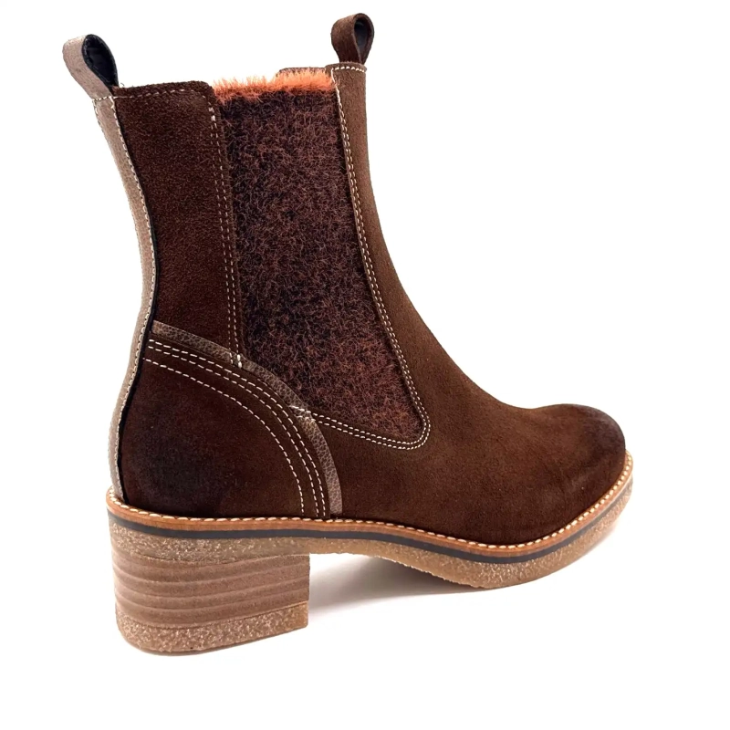 MKD Calixa Braunes Wildleder Ivoire Chaussures