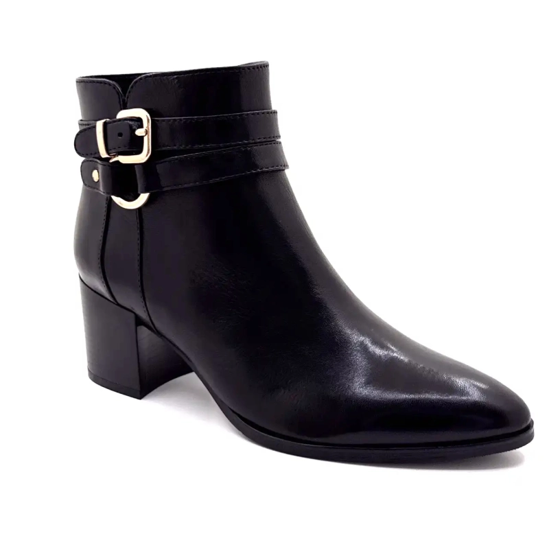 Regarde Le Ciel Taylor 45 svart läder Ivoire Chaussures