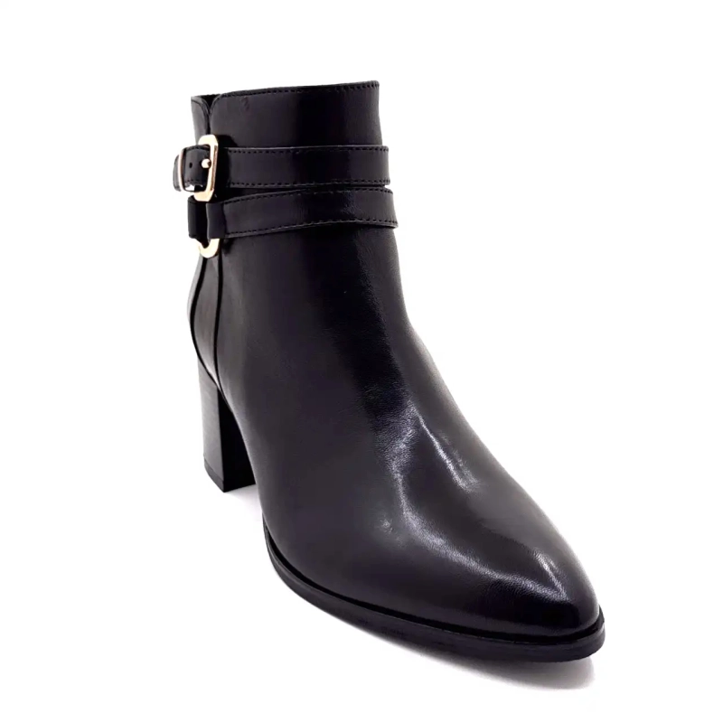 Regarde Le Ciel Taylor 45 fekete bőrcipőt Ivoire Chaussures