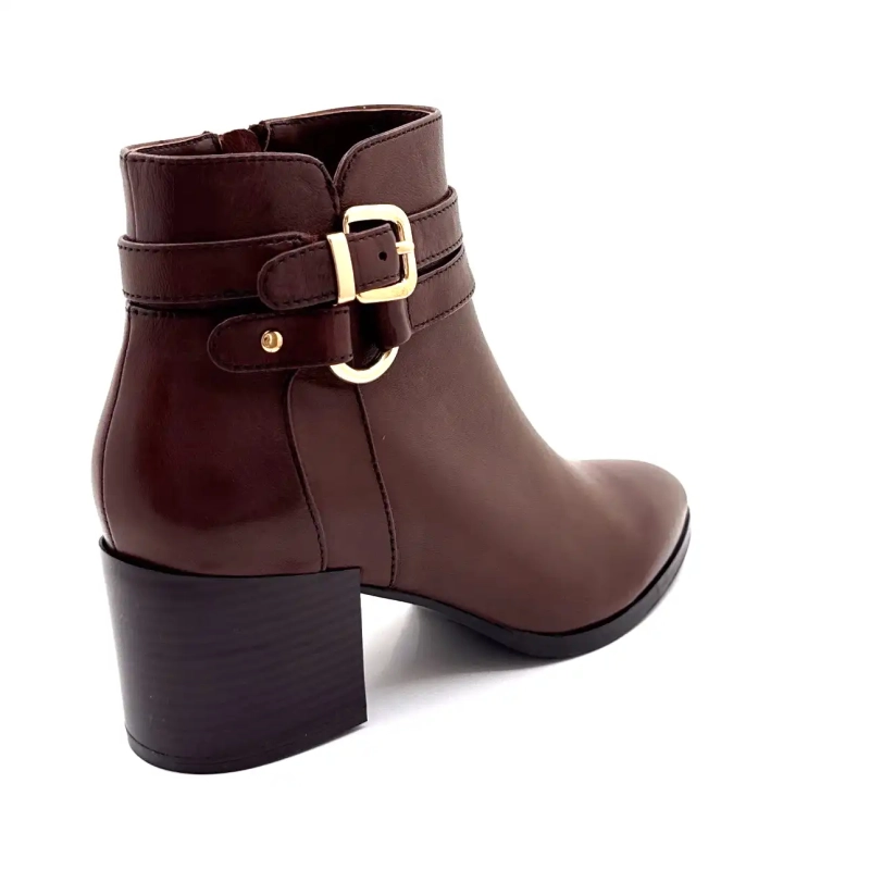 Regarde Le Ciel Taylor 45 barna bőrcipőt Ivoire Chaussures