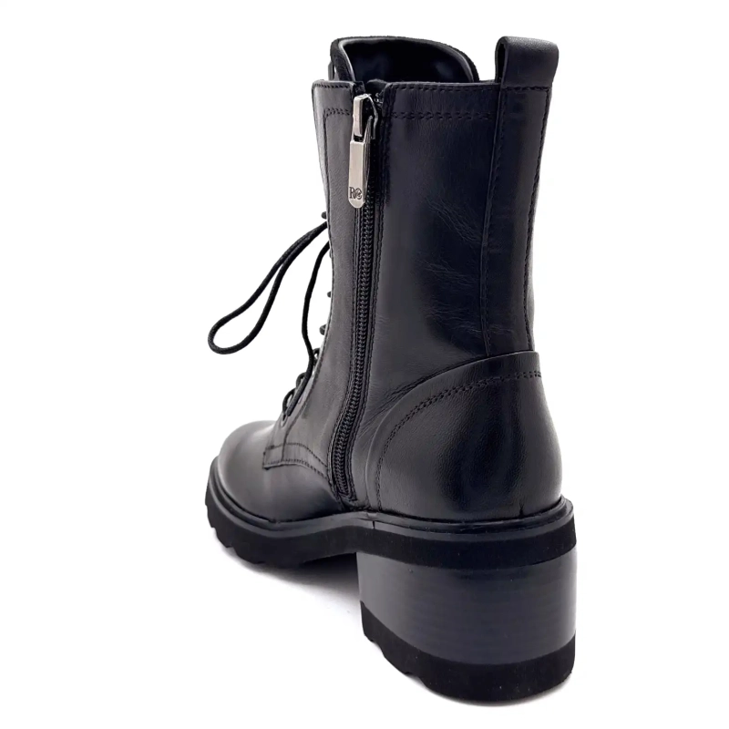 Regarde Le Ciel Marcy 01 svart läder Ivoire Chaussures