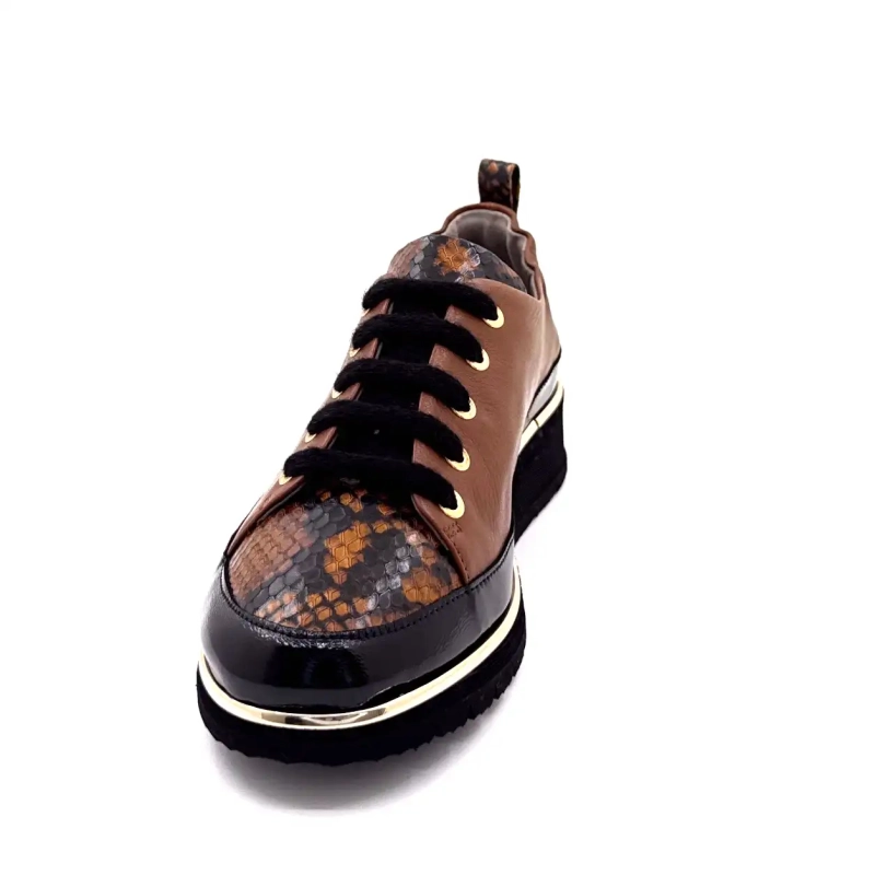 XSA 0160 Brown Patent Leather Black Ivoire Chaussures
