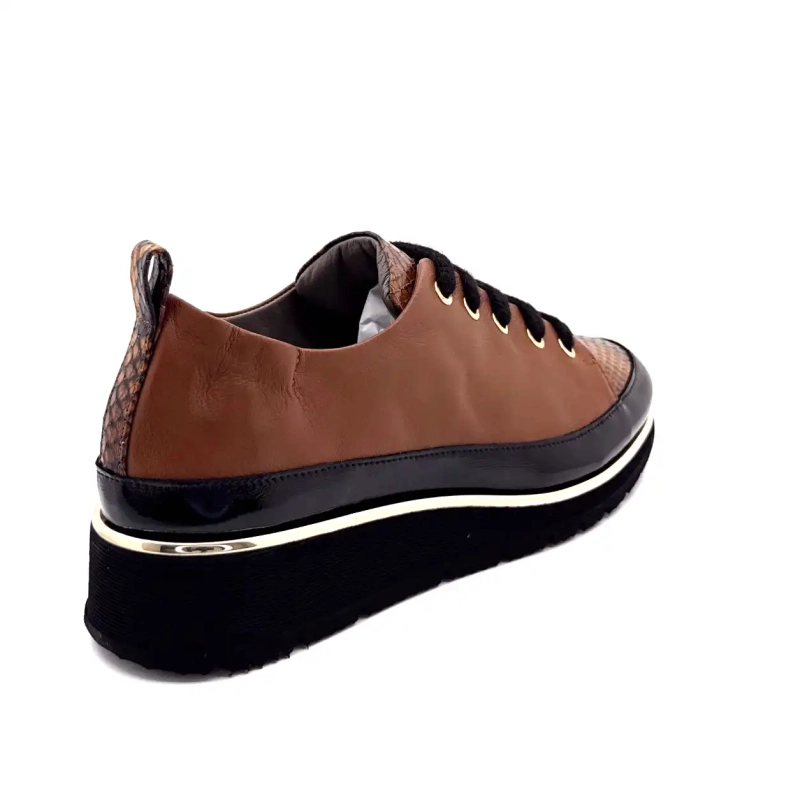 XSA 0160 Brunt Laklæder Sort Ivoire Chaussures