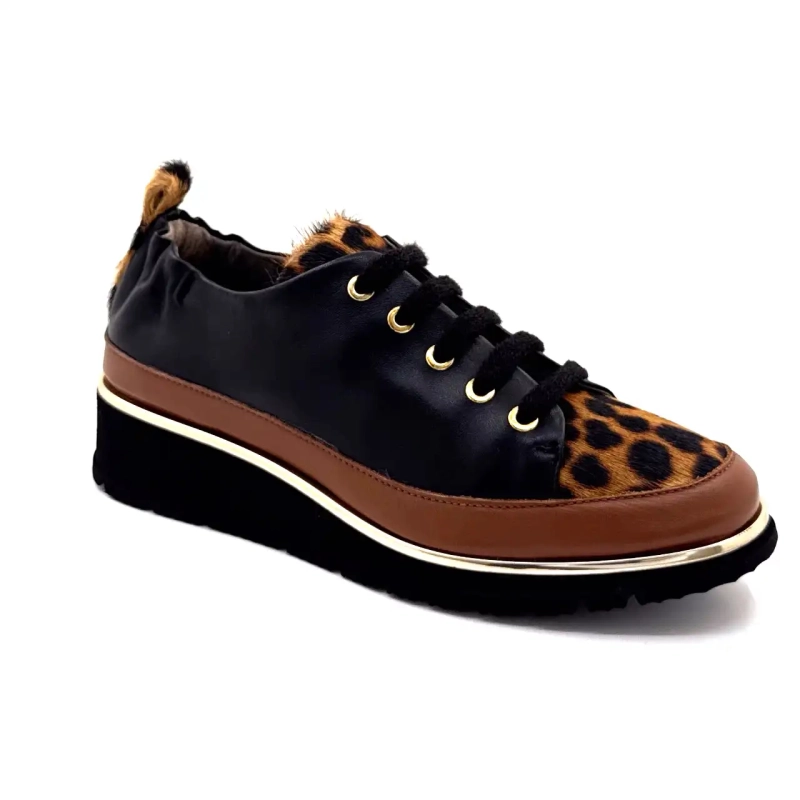 XSA 0160 Pelle Nera Leo Ivoire Chaussures