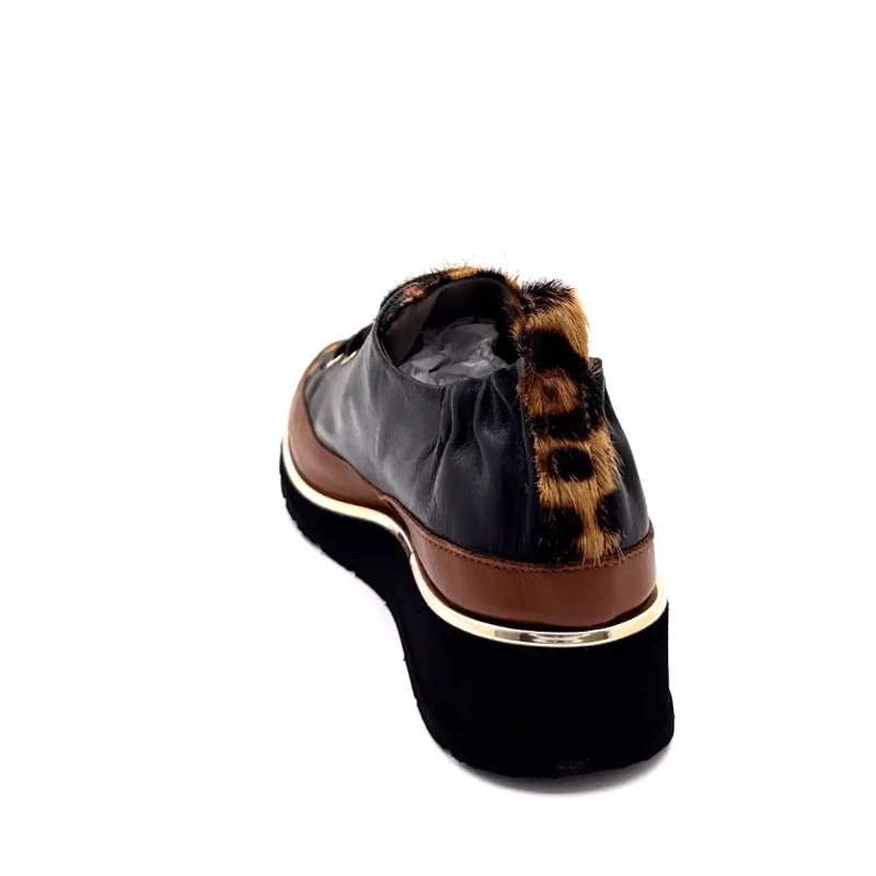 XSA 0160 Svart skinn Leo Ivoire Chaussures