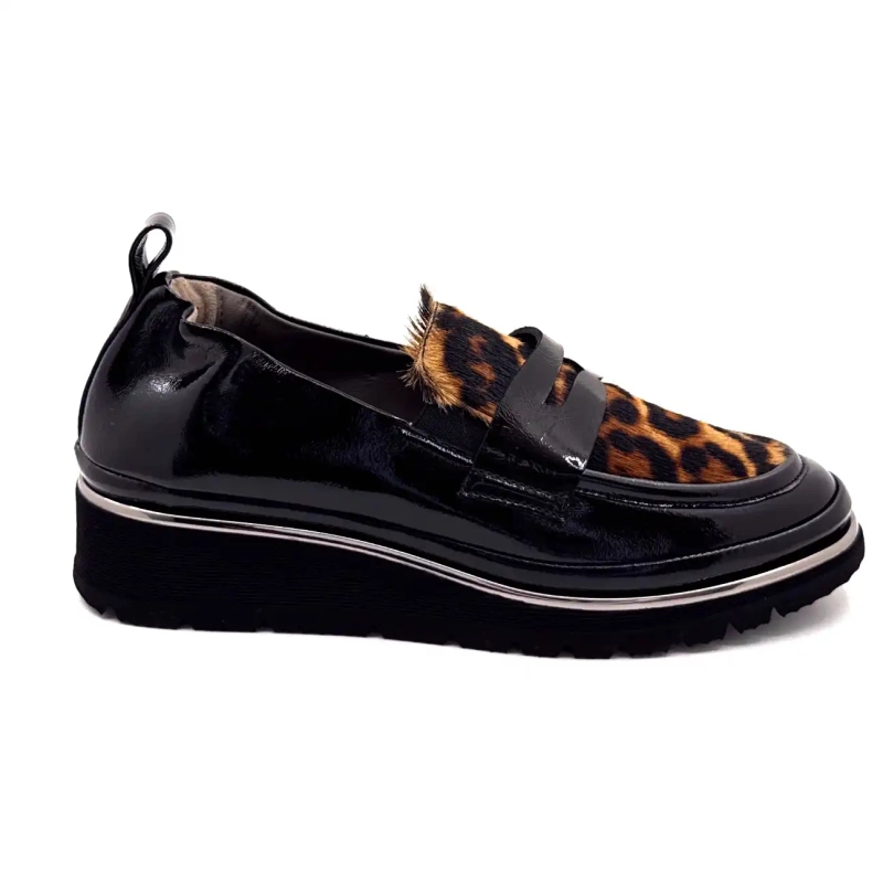 XSA 323 Sort Laklæder Leo Ivoire Chaussures