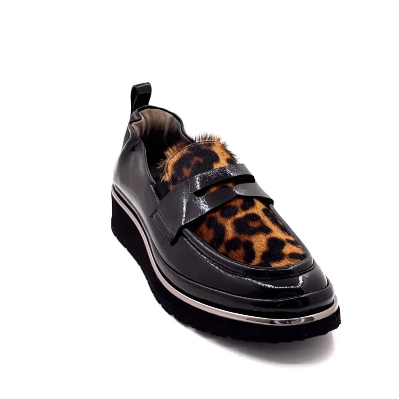 XSA 323 Cuir Vernis Noir Léo Ivoire Chaussures