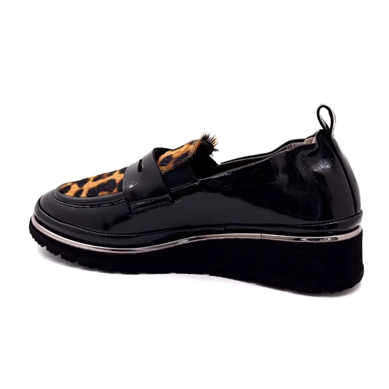 XSA 323 Svart lackläder Leo Ivoire Chaussures