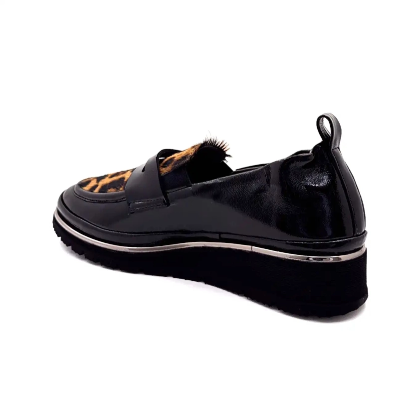 XSA 323 Svart lackläder Leo Ivoire Chaussures