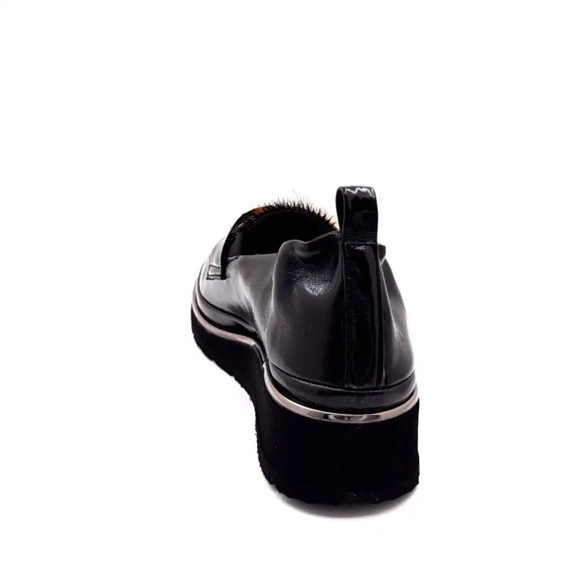 XSA 323 Sort Laklæder Leo Ivoire Chaussures