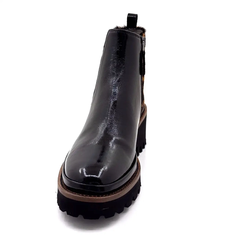 XSA 9829 Zwart & Leo lakleer Ivoire Chaussures