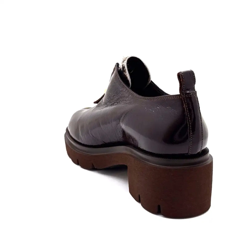 Ivoire 412 sjokoladebrunt patentlær Ivoire Chaussures