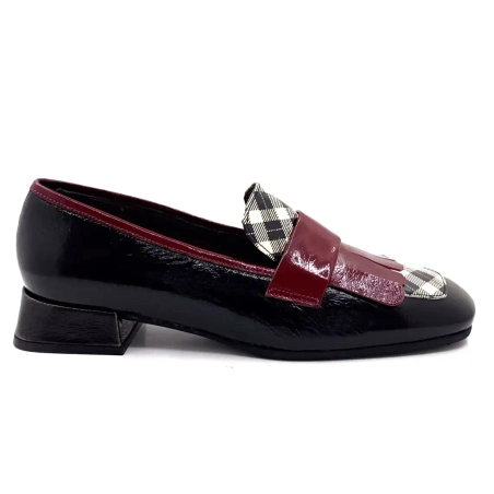 Ivoire E128 Lakkbőr Tartan Fekete Bézs és Bordó Ivoire Chaussures