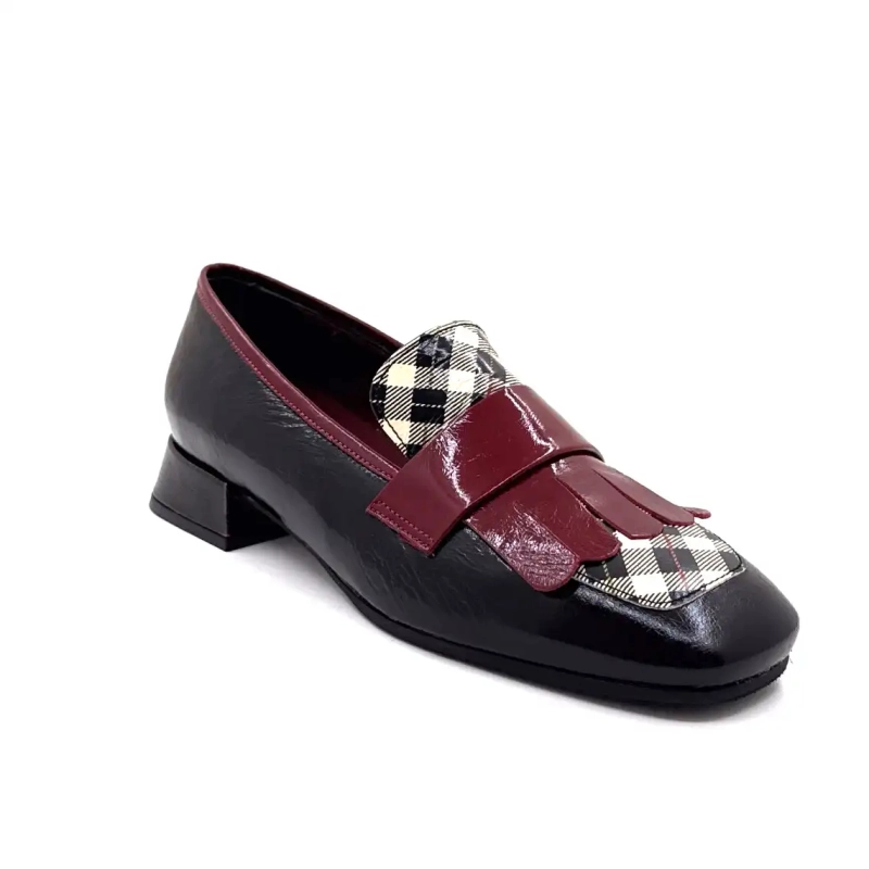 Pelle verniciata Ivoire E128 Tartan nero beige e bordeaux Ivoire Chaussures