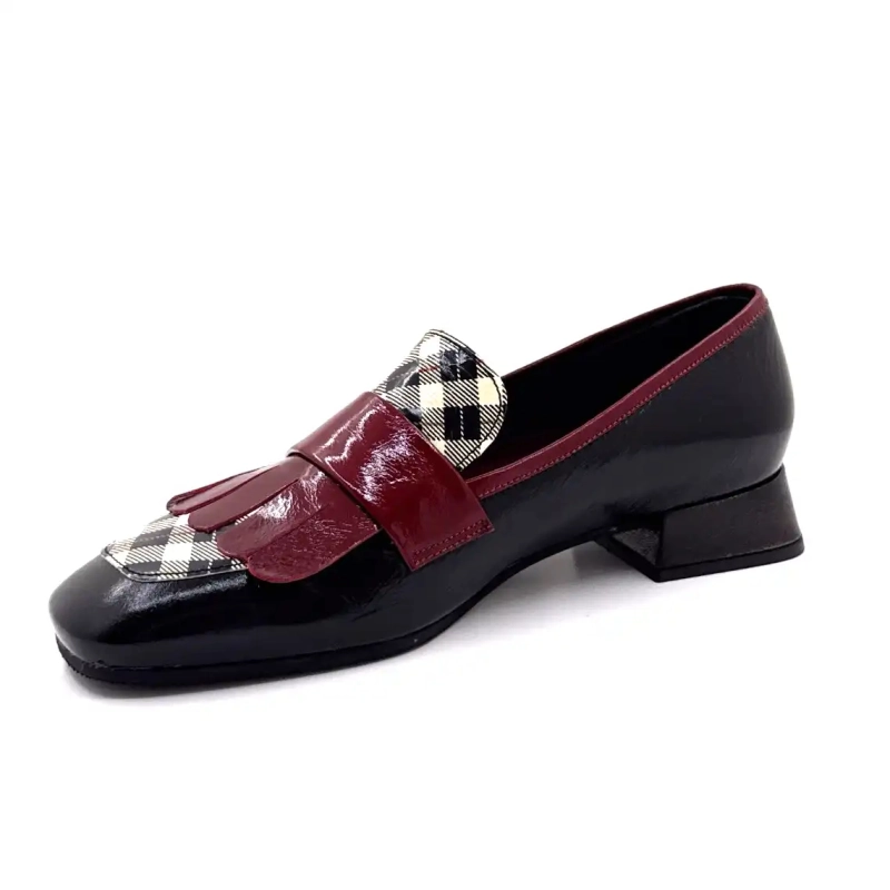 Ivoire E128 Lackleder Tartan Schwarz Beige und Bordeaux Ivoire Chaussures