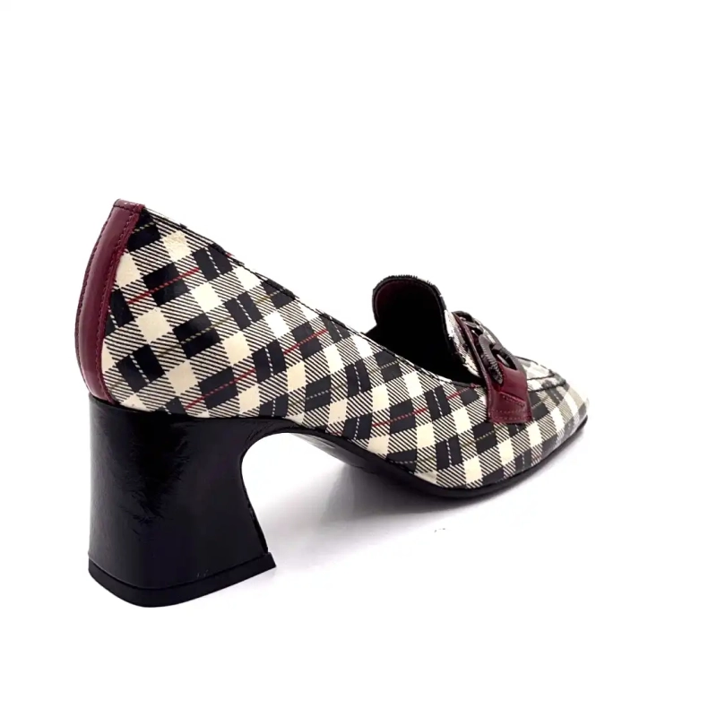 Ivoire E612 Lakleer Tartan Zwart Beige en Bordeaux Ivoire Chaussures