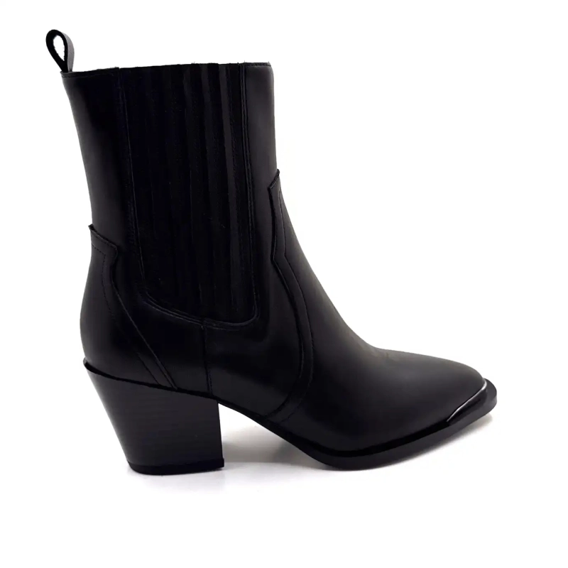 Ivoire GZX2526 Czarna skóra Ivoire Chaussures