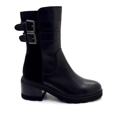 Mărci Ivoire Chaussures