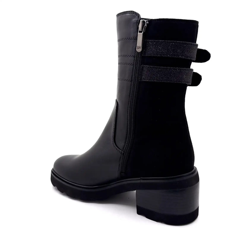 Uită-te la geanta Sky Marcy 04 din piele neagră Ivoire Chaussures