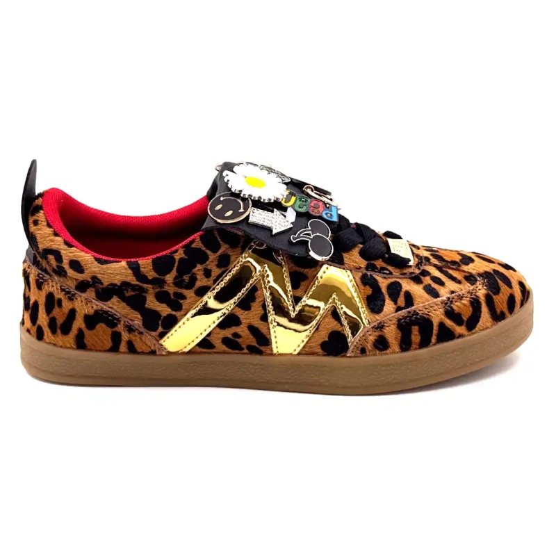 Steve Madden revela Leo e joias Ivoire Chaussures