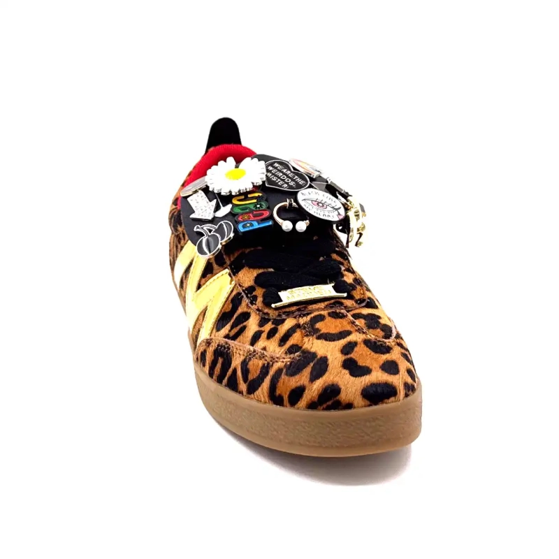 Steve Madden ujawnia Leo i biżuterię Ivoire Chaussures