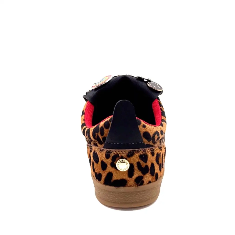 Steve Madden dezvăluie că Leo și bijuteriile sale Ivoire Chaussures