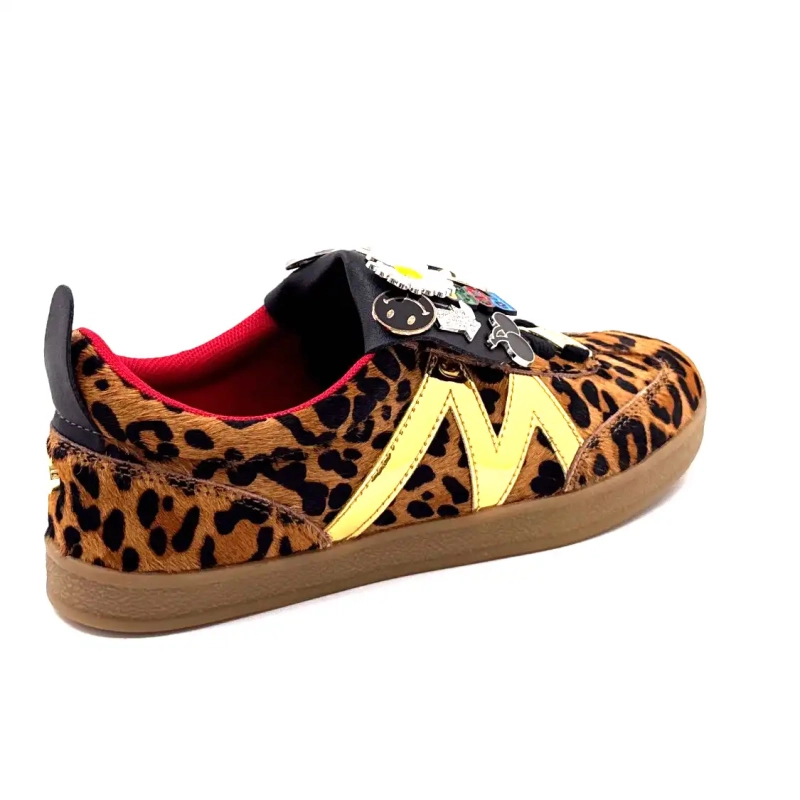 Steve Madden revela Leo e joias Ivoire Chaussures