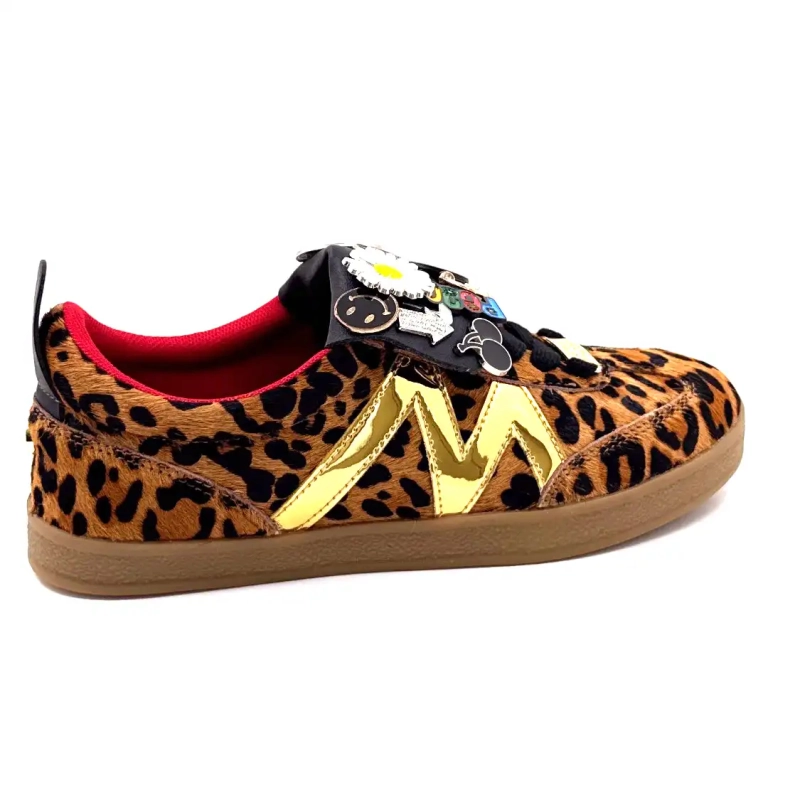 Steve Madden onthult Leo & Jewelry Ivoire Chaussures