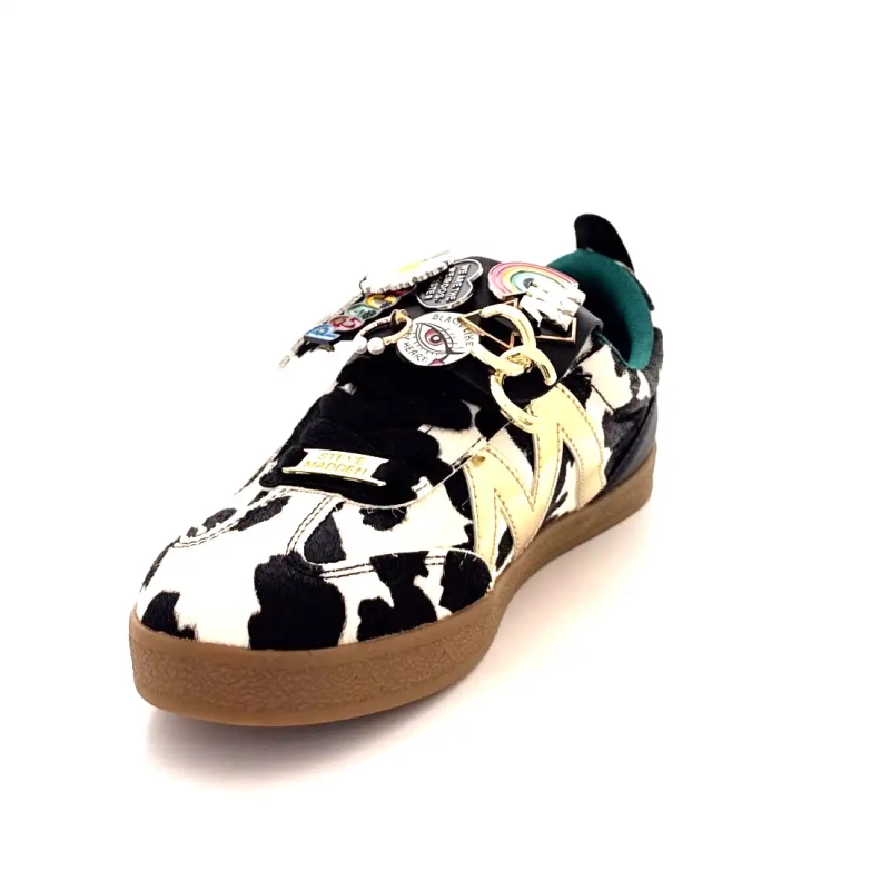 Steve Madden avslører kutrykk og smykker Ivoire Chaussures