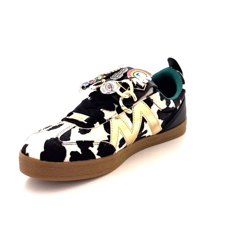 Steve Madden dezvăluie imprimeuri de vacă și bijuterii Ivoire Chaussures