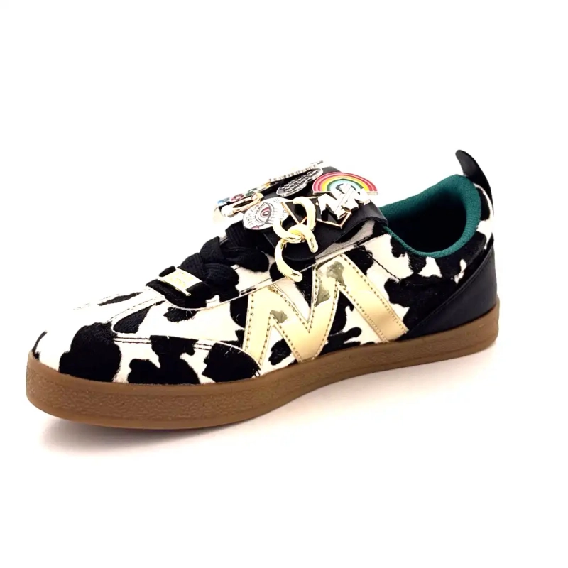 Steve Madden onthult koeienprint en sieraden Ivoire Chaussures