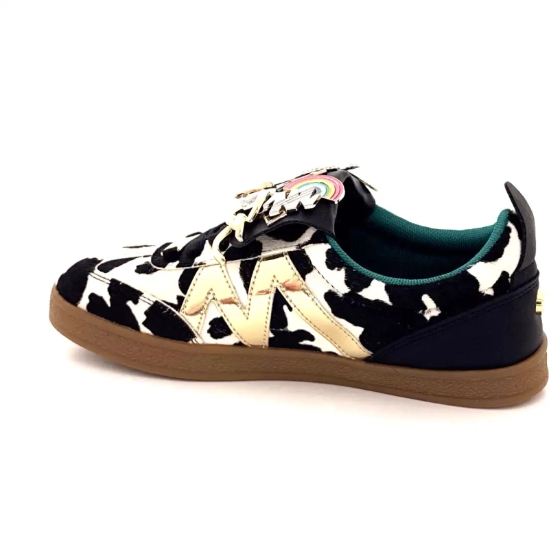 Steve Madden revela estampado de vaca y joyas Ivoire Chaussures