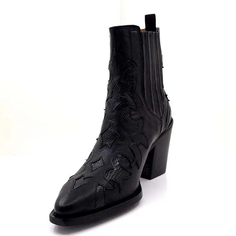 Ghost 5502 Cuir Noir Ivoire Chaussures