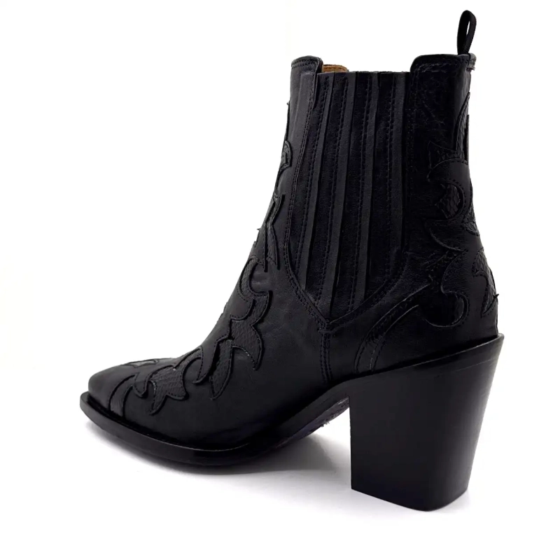 Ghost 5502 Czarna skóra Ivoire Chaussures