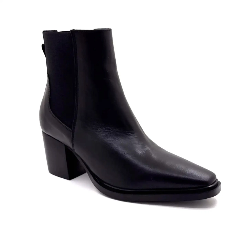 Ivoire L45035 Svart skinn Ivoire Chaussures