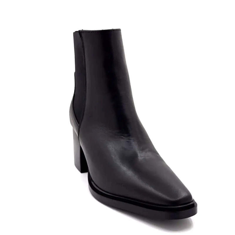 Ivoire L45035 Piele neagră Ivoire Chaussures