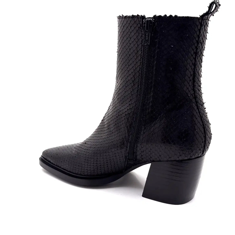 Ivoire L45020 Svart lær Reptilmønster Ivoire Chaussures