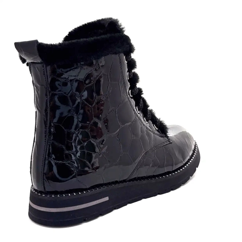 Ivoire 0436-24-02460 Fekete lakk kókuszbőr Ivoire Chaussures