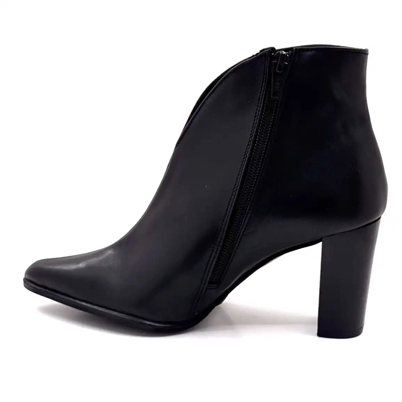 Myma 8509 Zwart Leer Ivoire Chaussures