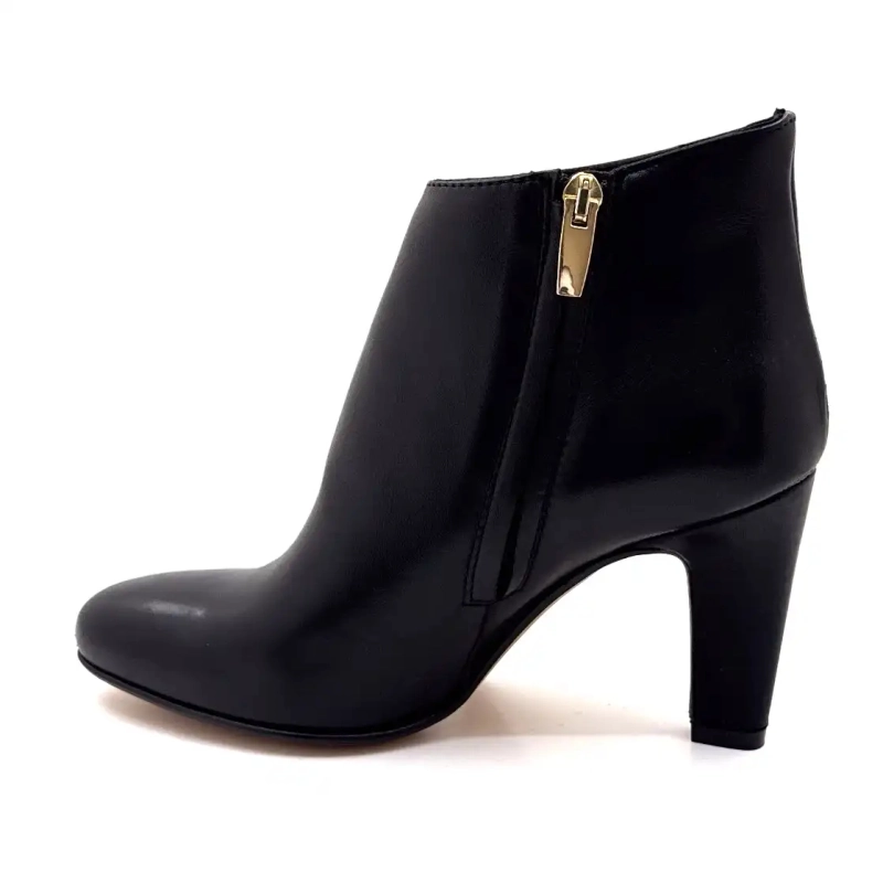 Ivoire Tr11 in pelle nera avorio Ivoire Chaussures