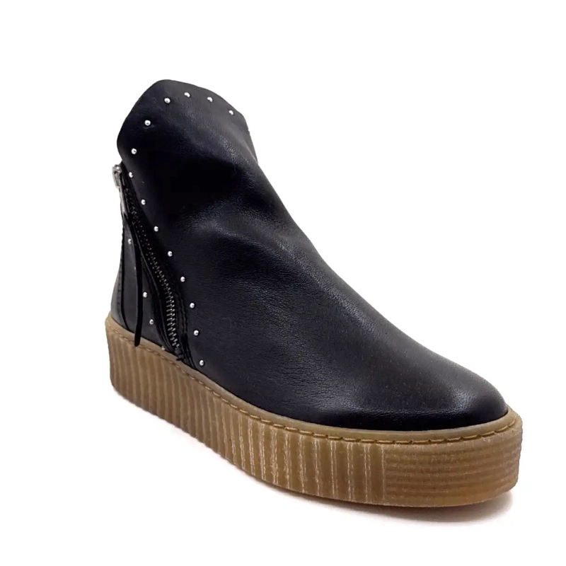 Ivoire Sawer Läder Svart Spik Ivoire Chaussures