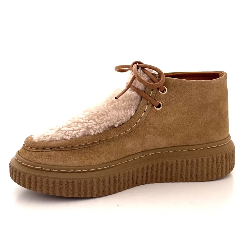 BLG 86 08343 Hasselnötsmocka Fårskinnseffekt Ivoire Chaussures