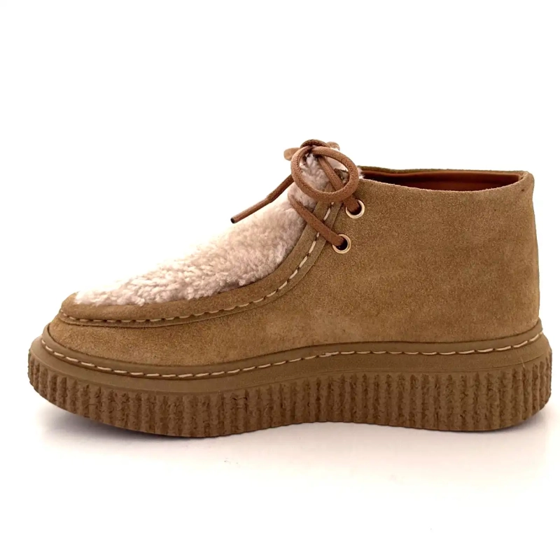 BLG 86 08343 Hasselnødderuskind med fåreskindseffekt Ivoire Chaussures