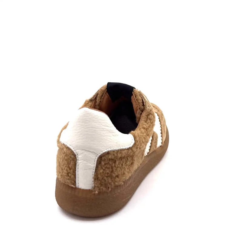 BLG 86 08325 Krämfärgat Läder Hasselnötsmocka Brun Fårskinnseffekt Ivoire Chaussures