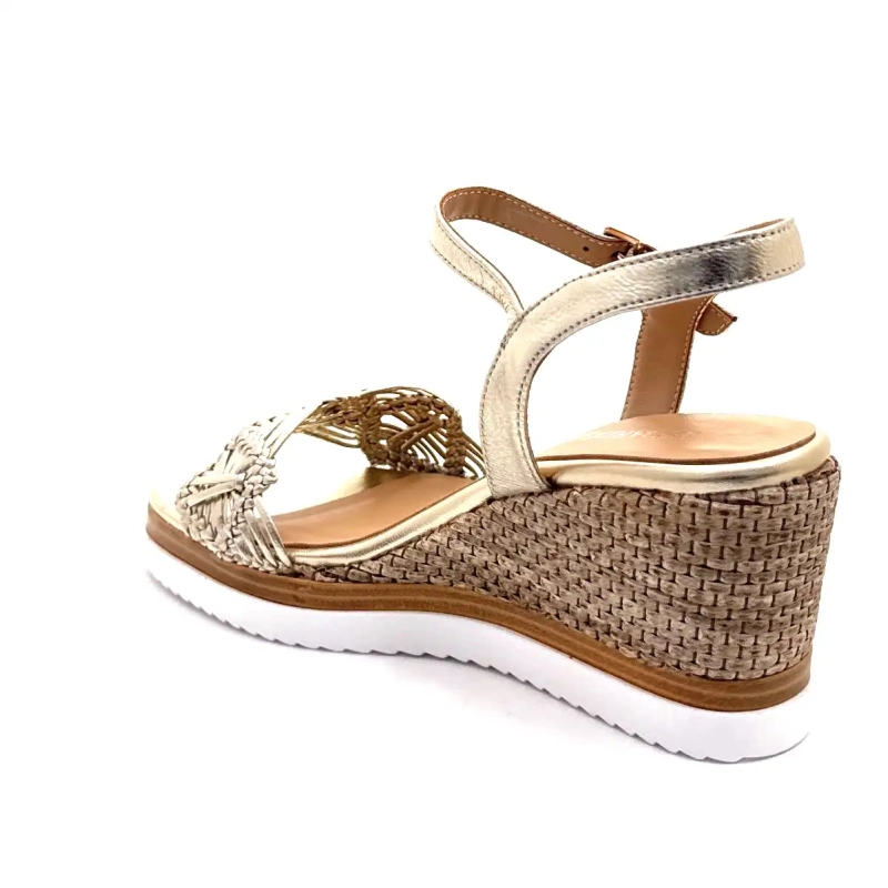 Confira o Sky Madison 09 Platinum Leather Ivoire Chaussures