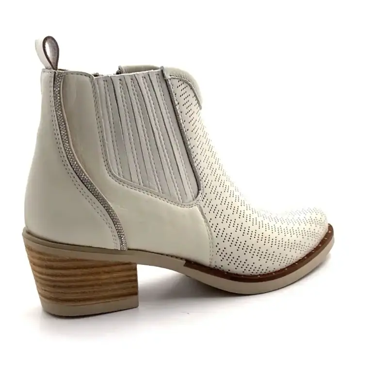 MKD Arige kremfarget skinn Ivoire Chaussures